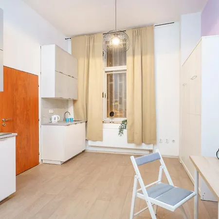 Apartment Smart Close To Namesti Bratri Synku *