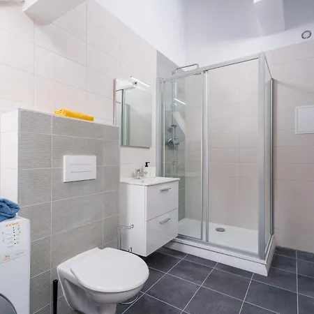 Apartment Smart Close To Namesti Bratri Synku
