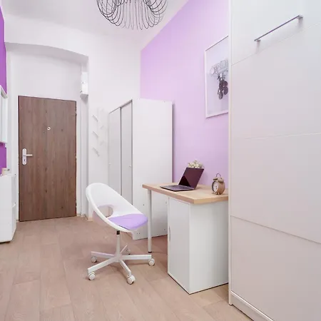 Smart Close To Náměstí Bratří Synků Appartamento *