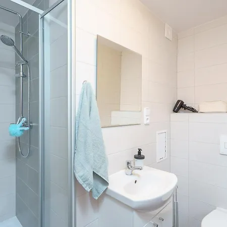 Smart Close To Náměstí Bratří Synků Appartamento Praga