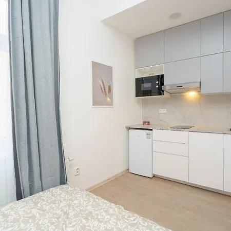 Apartment Smart Close To Namesti Bratri Synku *