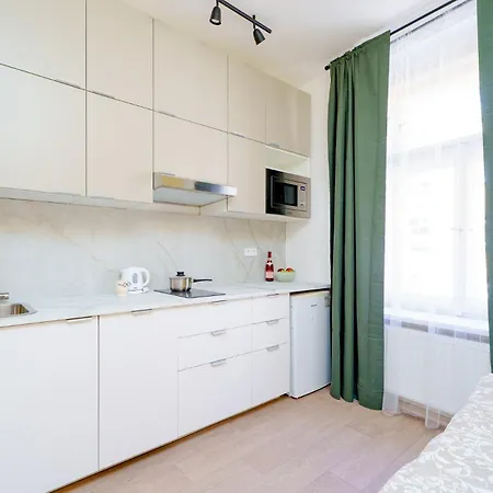 Smart Close To Náměstí Bratří Synků Appartamento Praga